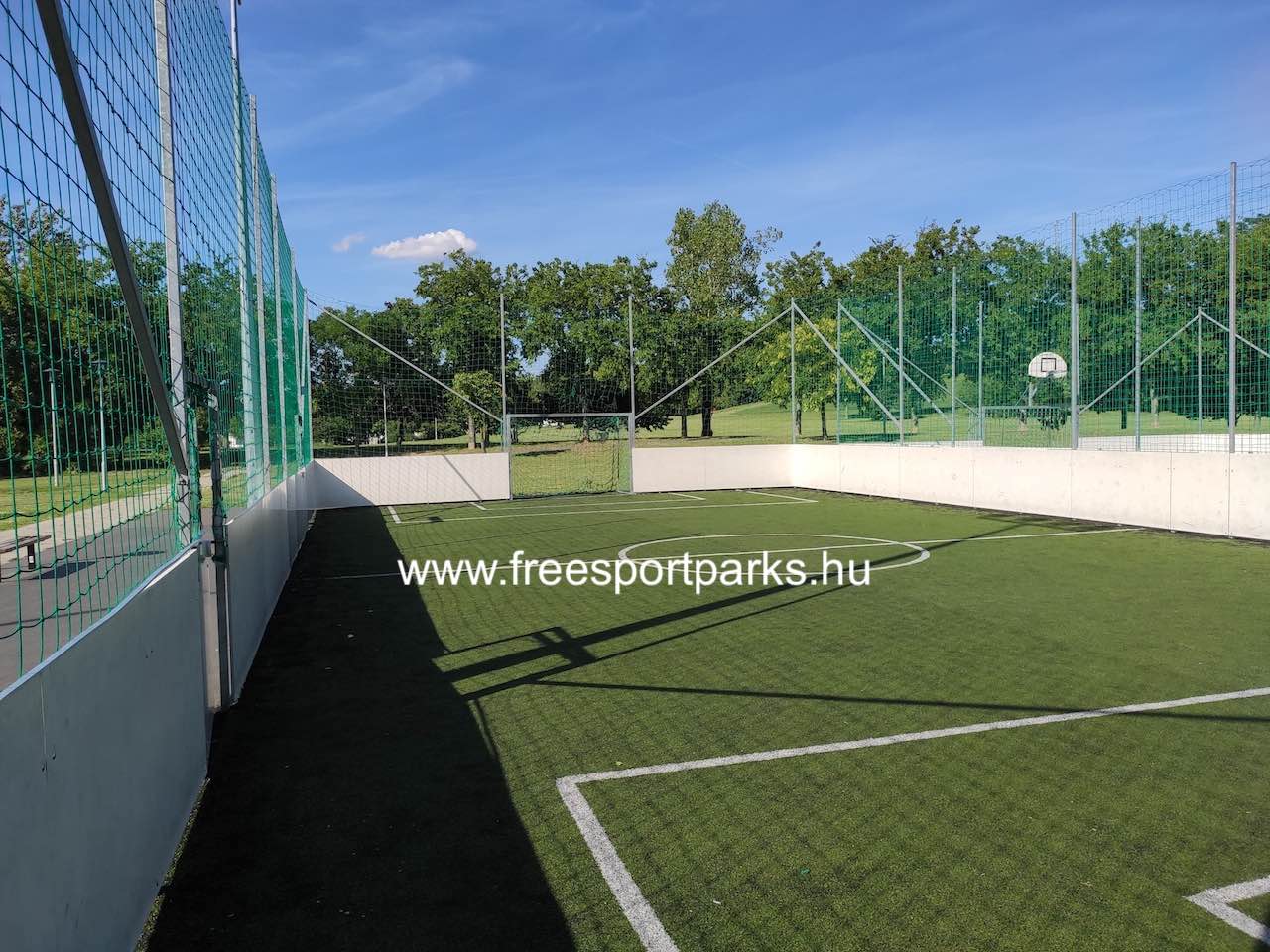 műfüves focipálya - Kőbánya Sportliget - Free Sport Parks térkép