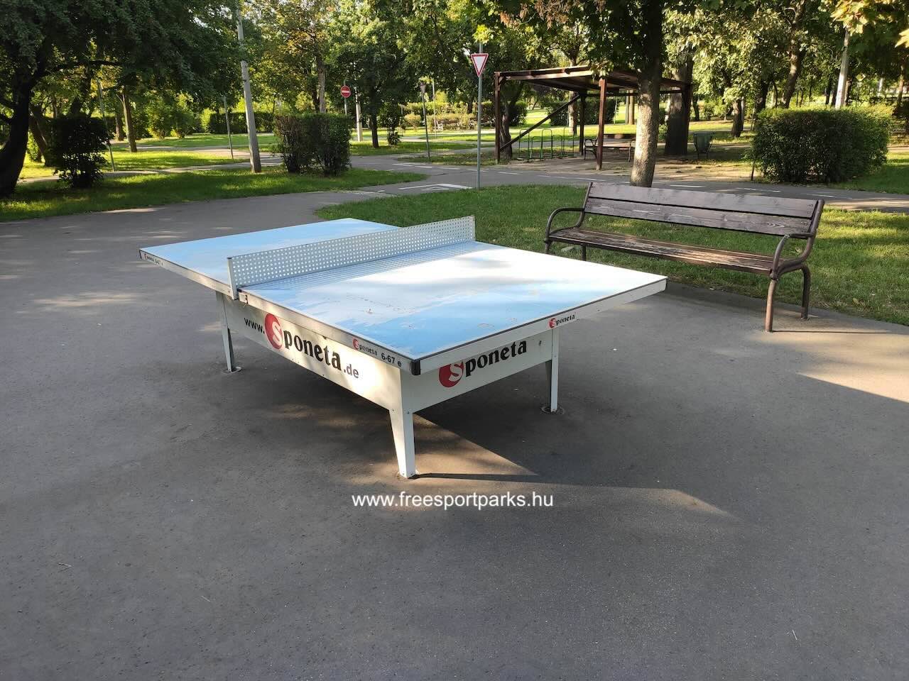 ping-pong asztal aszfaltozott talajon, Óhegy Szabadidőpark, Kőbánya - Free Sport Parks blog