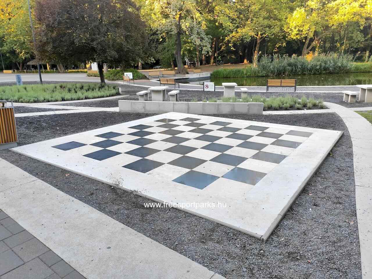 szabadtéri sakktábla, Nagyerdei park, Debrecen - Free Sport Parks Blog