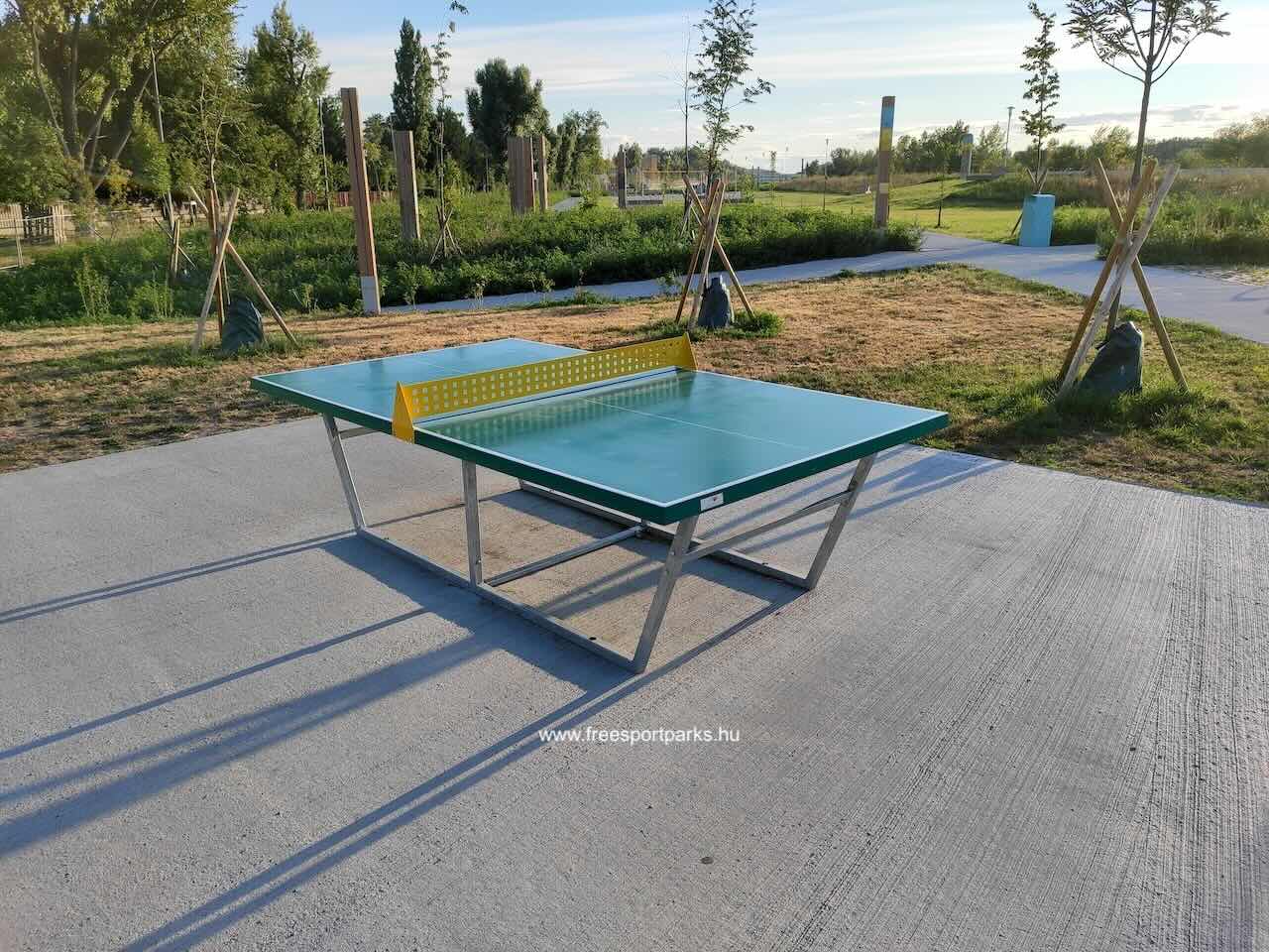 ping-pong asztal beton felületen, Pünkösdfürdő Park - Free Sport Parks Térkép